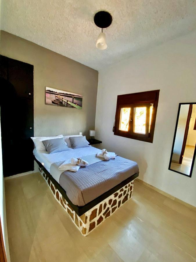 Peaceful Studio Apartment Near The Sea! Szitía Kültér fotó